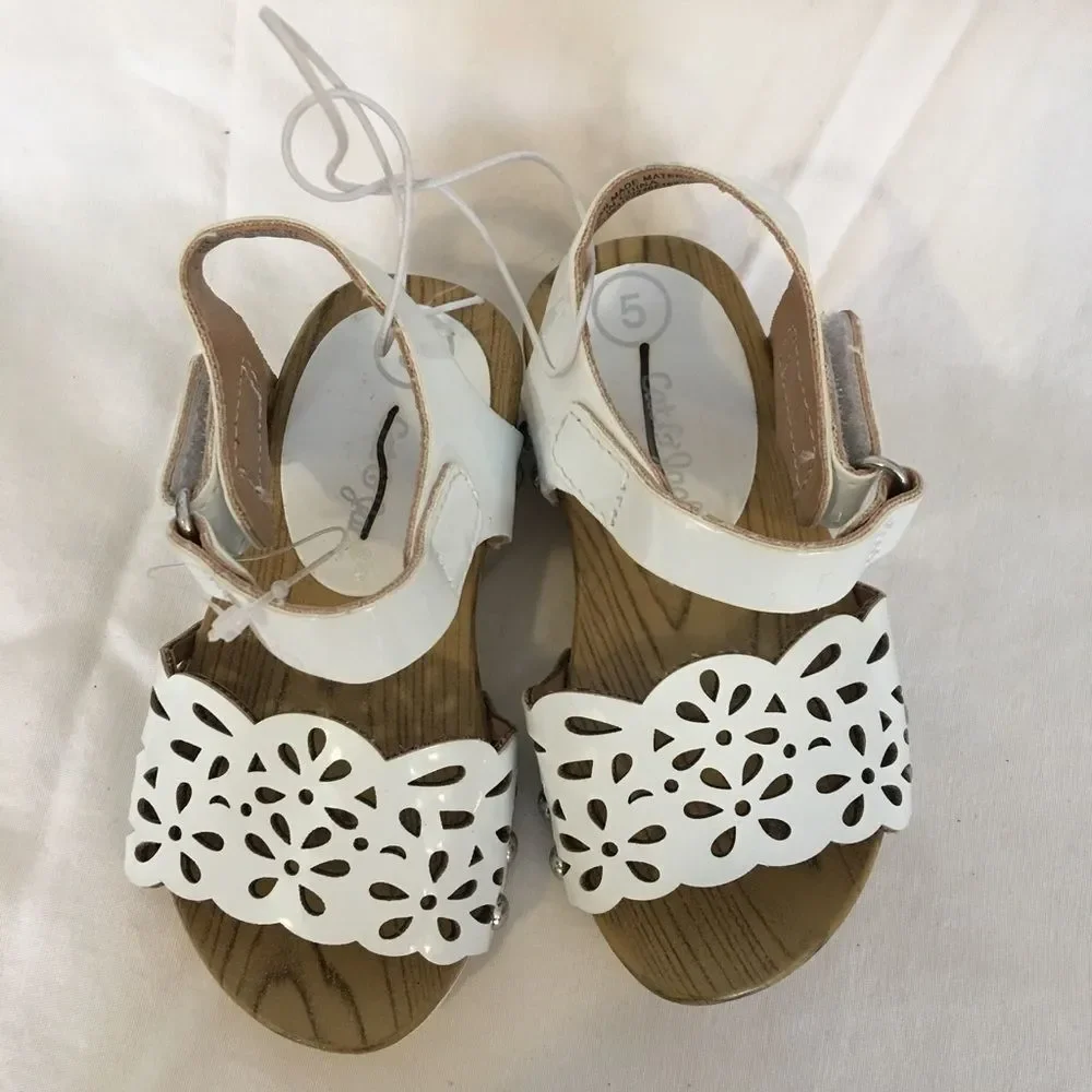NEW Cat & Jack toddler white cutout sandals NWT with tags